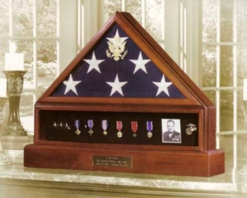 Presidential Pedestal Flag Medal Display., , The Military Gift Store, Flag And Pedestal Display Cases
