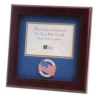 American Flag Medallion Patriotic Landscape Picture Frame 4 by 6., American Flag Medallion Landscape Picture Frame 4 by 6., The Military Gift Store, Military Frames, Military Photo Frames, Military Gifts