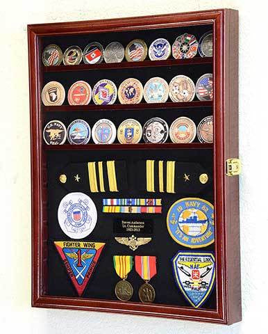 Challenge Coin / Medals / Pins / Badges / Ribbons / Insignia / Buttons Display Case