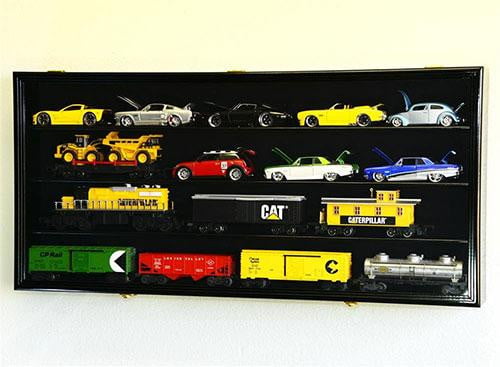 O Scale Train Display Case Cabinet Wall Rack w/ UV Protection- Lockable -Black