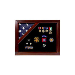 American Corner flag and medal display case, Fit 5 x 9.5 Casket Flag. - The Military Gift Store